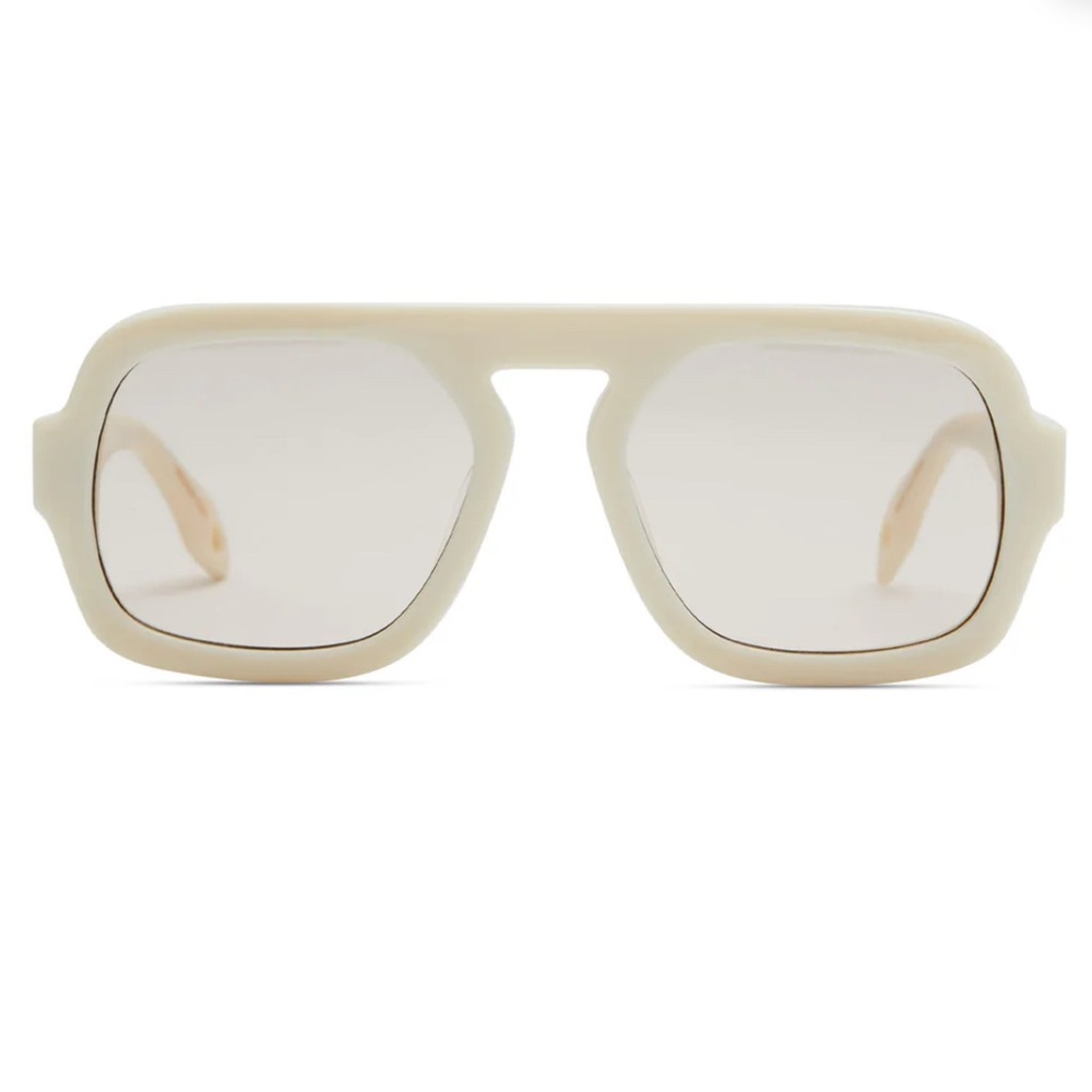 Elisa Johnson Jane Sunglasses in Ivory